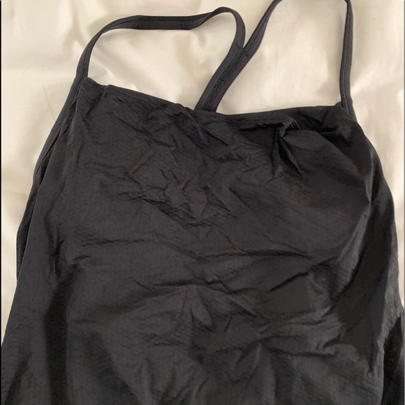 Lululemon tank top built in bra - Picture 4 of 7